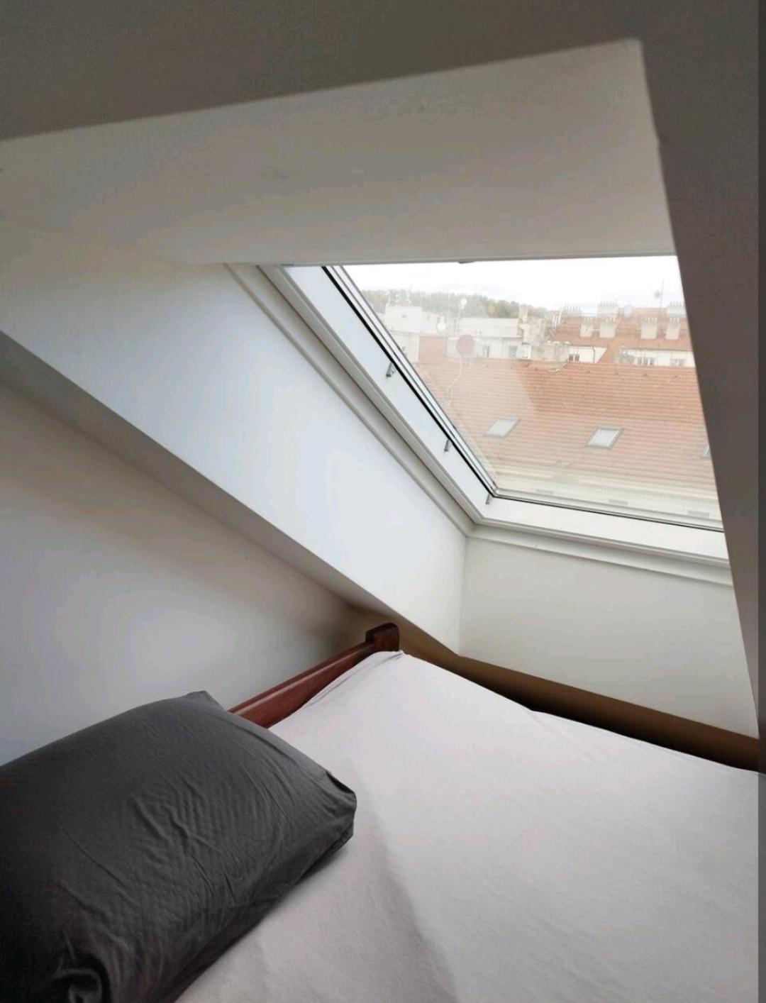 Cozy Rooftop With Balcony Praga Exterior foto